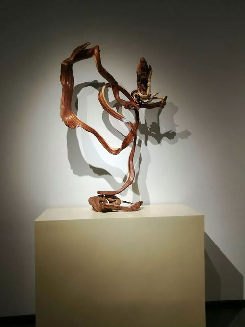 礦區(qū)首家特色旅游商品基地落戶河北太藝文化藝術(shù)館 以文化潤(rùn)澤產(chǎn)業(yè)新章
